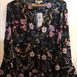 Women's Button Down Bell Sleeve Blouse NWT